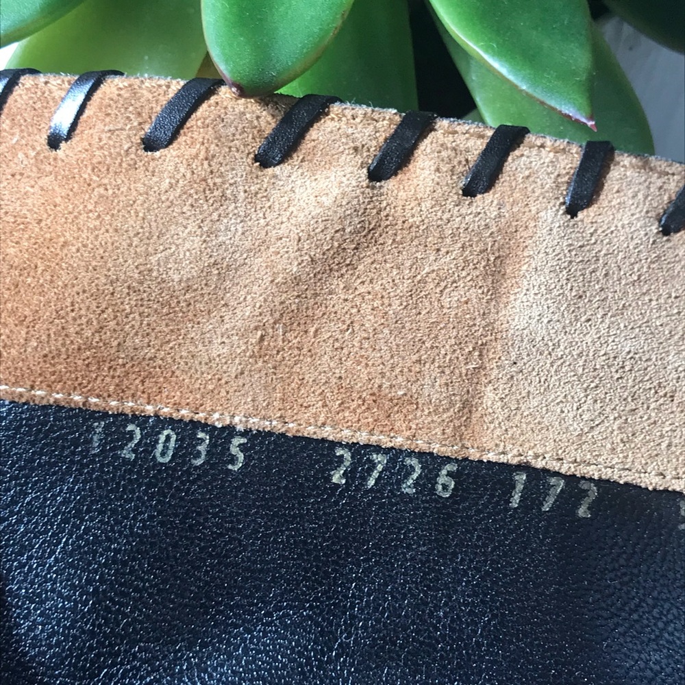 SOLD!!  Casedai Bag & Boots - Picture 6 of 8